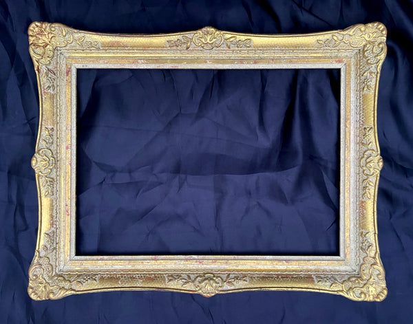 Elegant Mid/Late C20th Vintage Hand Made Ornate Gilt Wood & Gesso Gallery Picture Frame