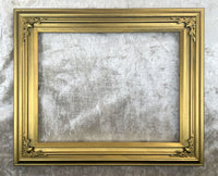 Fine Ornate Rococo Gilt Composite Gallery Picture Frame
