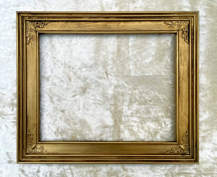 Fine Ornate Rococo Gilt Wood Gallery Picture Frame