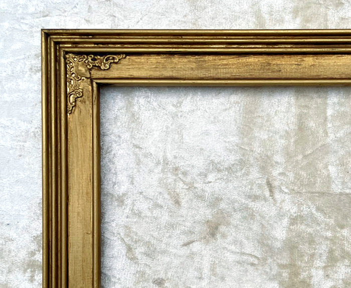 Fine Ornate Rococo Gilt Wood Gallery Picture Frame